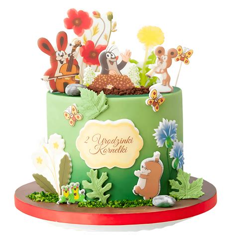 Detail cukrových kvetov na torte