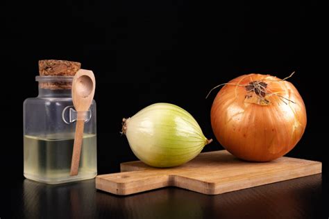 Prehľad rôznych receptov na cibuľový sirup