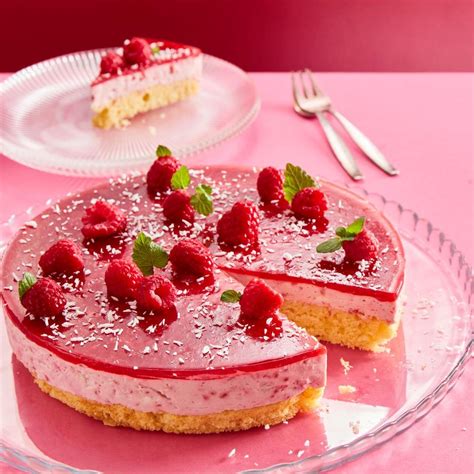 Schéma vrstvenia ingrediencií v nepečenej torte