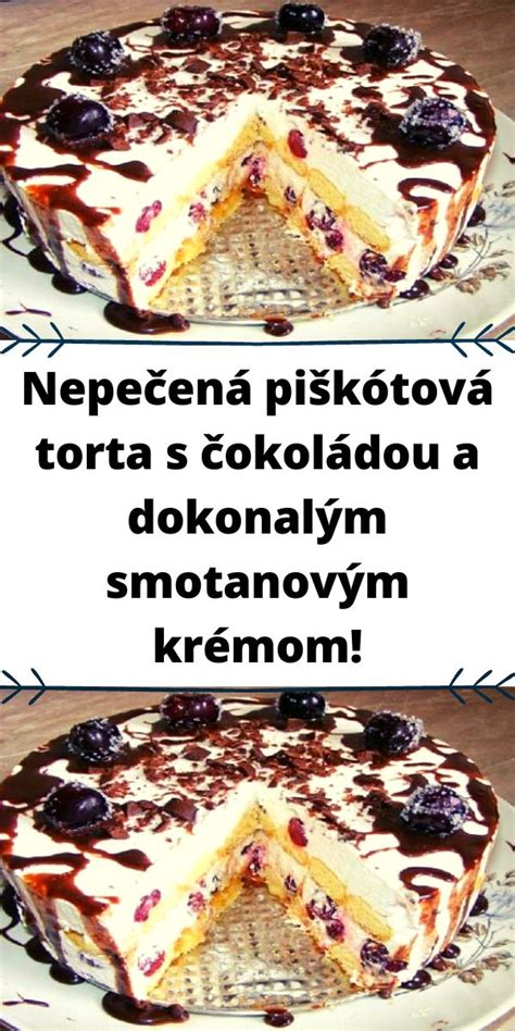 Vyskladanie torty vrstvami krému a korpusu