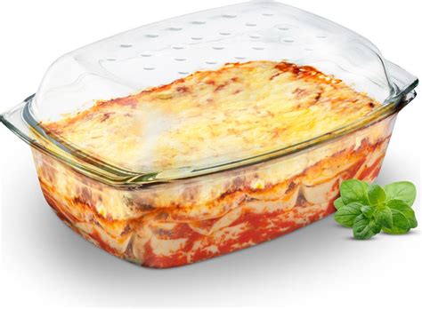 Zapečená zapekacia misa s cuketovými lasagnami