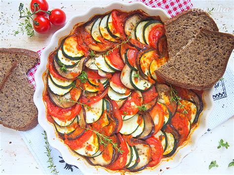 Servírované Ratatouille s chlebom