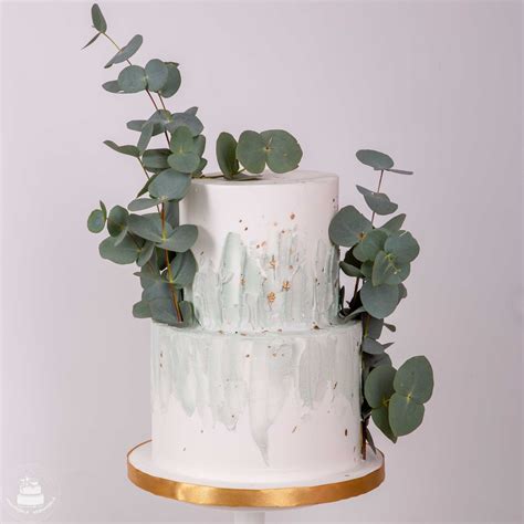Príklady nevhodných zlatých detailov na torte