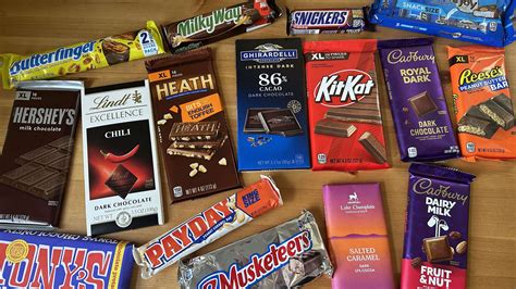 Candy bar s rôznymi svadobnými zákuskami