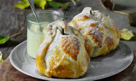 tabuľka s ingredienciami na jablká v župane