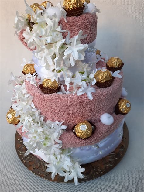 Narodeninová torta z uterákov