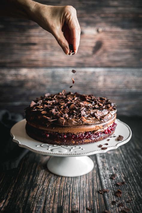 Vrstvy čokoládovej torty