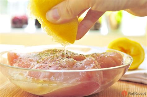 Ingrediencie na medovo-horčicovú marinádu