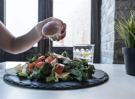 Ingrediencie na domácu vinaigrette zálievku