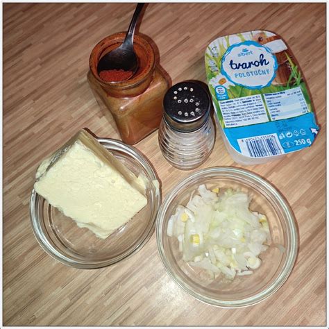 Suroviny pre vegánsku mandľovú nátierku