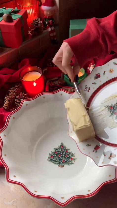 Zmes sódy bikarbóny a morskej soli v miske
