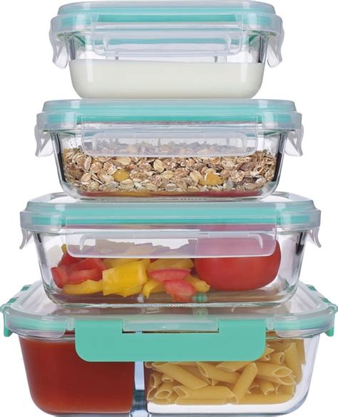 Ilustrácia sklenených nádob s jedlom