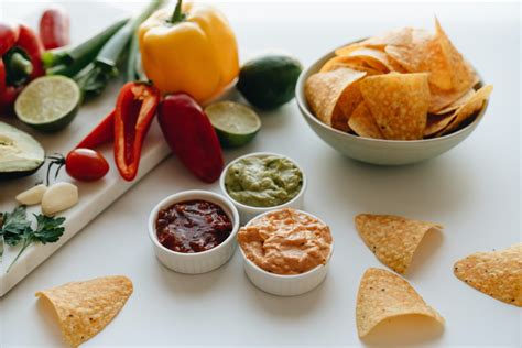 Domáci syrový dip k nachos