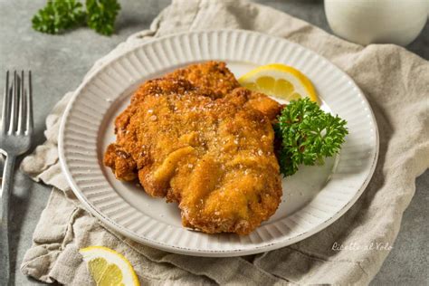 Mapa Lombardie a Viedne, zvýrazňujúca pôvod Wiener Schnitzel a Cotoletta alla Milanese