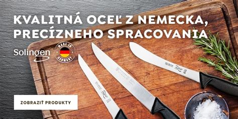 Koláž základného vybavenia pre domácu zabíjačku: nože, mlynček, hrniec, varešky, črievka, balička.
