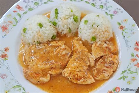 Kuracie prsia na mrkvovej omáčke so zemiakovými šiškami