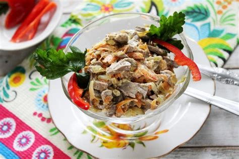 Recept na šalát s pečeňou a mrkvou