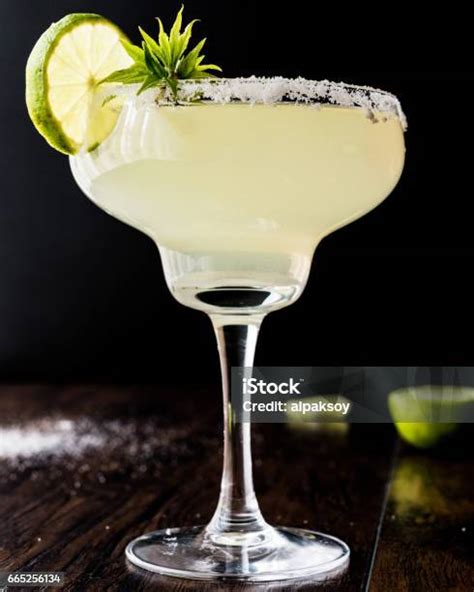 Margarita koktail s tequilou a limetkou