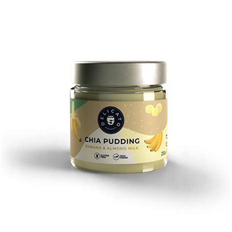 Hotový banánový chia puding s ozdobou