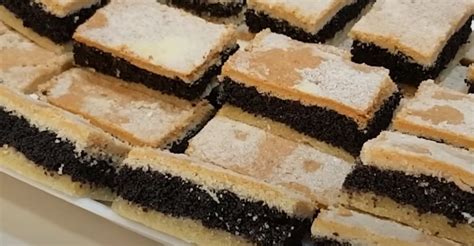 Sadlové koláčiky s makovou plnkou