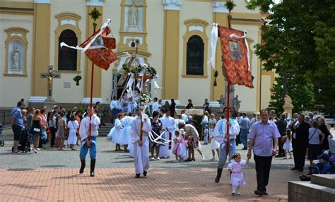 Veľkonočná procesia v Seville