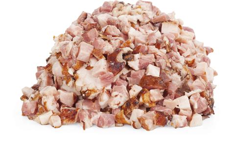 Slanina nakrájaná na kocky pred škvarením