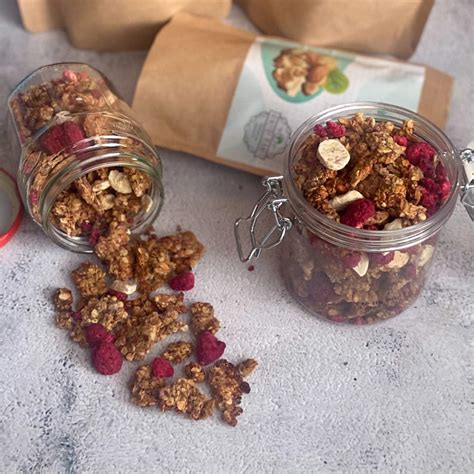 Domáca granola s ovocím