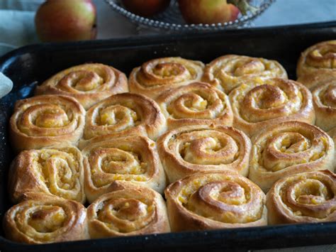 Jablkové hniezda v muffinovom plechu