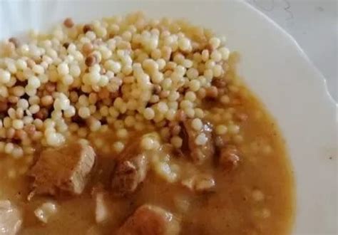 Hovädzí perkelt s nokedli