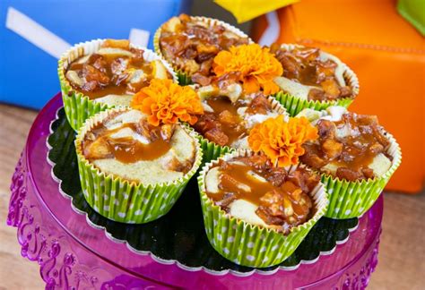 Rôzne druhy muffin v košíčkoch