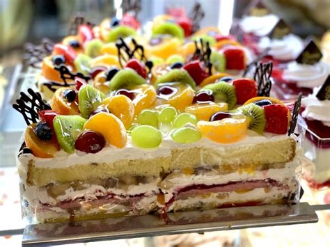 Rôzne cukrárenské výrobky okrem tort