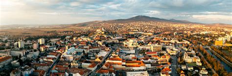 Unicafe Nitra exteriér a terasa