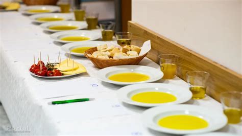 Degustácia olivového oleja panelom odborníkov