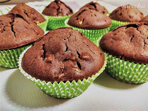 Muffiny s jablkami a posýpkou