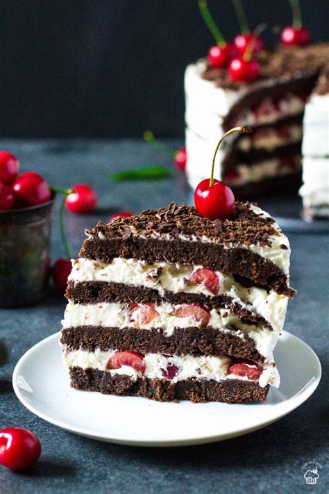 Tradičná Schwarzwaldská torta s čerešňami