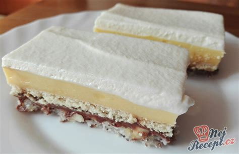Krémové rezy s nutelou a orieškami