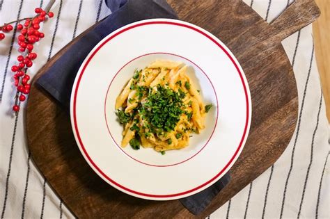 Linguine s omáčkou z karamelizovanej cibule