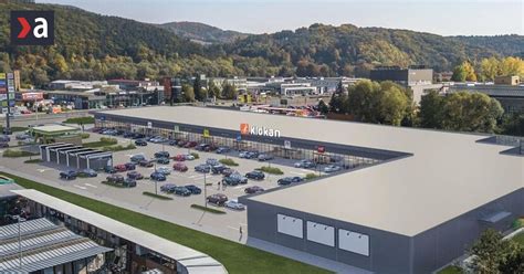 Nákupné centrum DOM-CHOV-ZÁHRADA v Banke pri Piešťanoch
