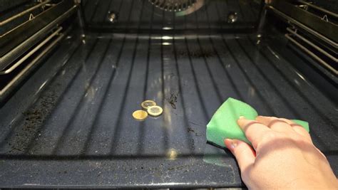 Návod na čistenie rúry a grilu