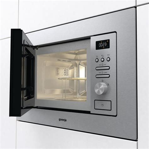Príklad štítku s modelovým číslom Gorenje rúry