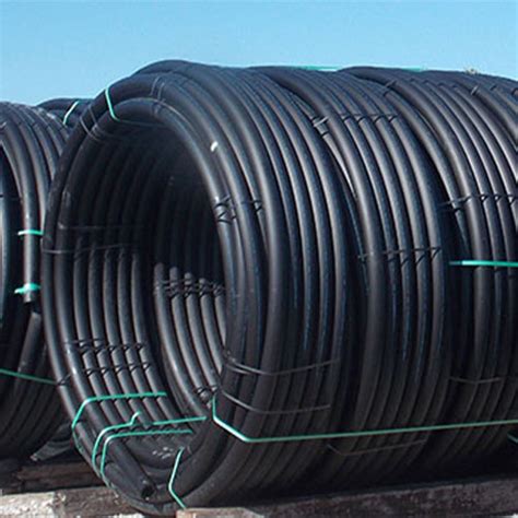 Graf závislosti tlaku a SDR pre HDPE potrubie