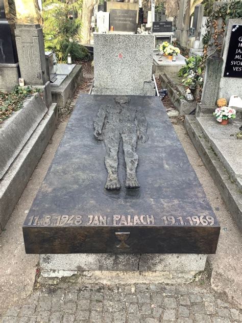 Miesto sebaupálenia Jana Palacha v Prahe