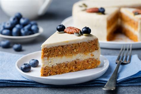 Vychladený korpus vegánskej torty