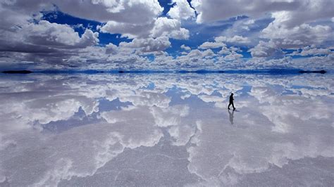 Salar de Uyuni - soľná pláň v Bolívii