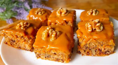 Recept na karamelový koláč s rôznymi vrstvami