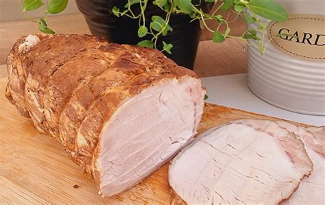 Bravčové karé s krémovou omáčkou