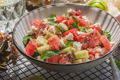 Ingrediencie na grilovaný melónový šalát