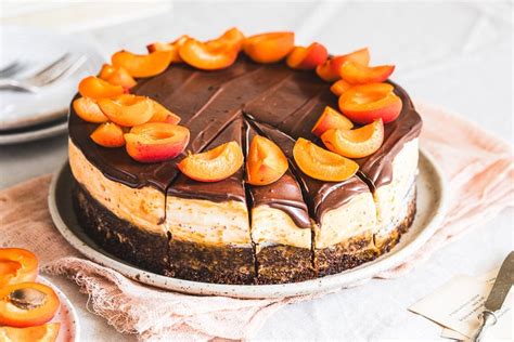 Lenivá tvarohová torta s banánmi
