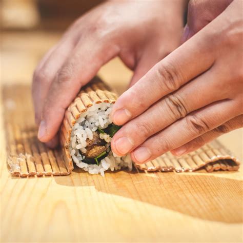 Návod na rolovanie sushi