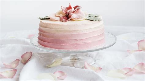 Ombre torta s malinami